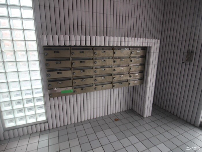 アース・フレンドリー那珂の物件外観写真