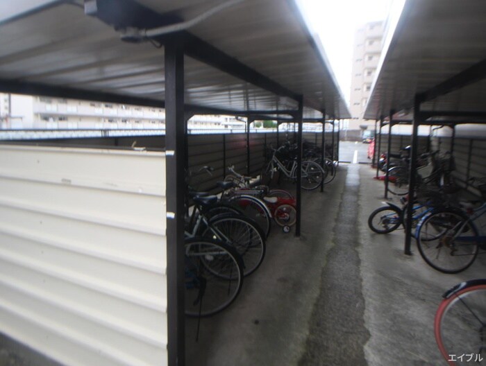 アース・フレンドリー那珂の物件外観写真