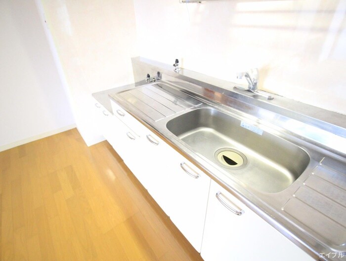 アース・フレンドリー那珂の物件内観写真