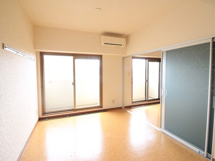 ウイングス砂津の物件内観写真