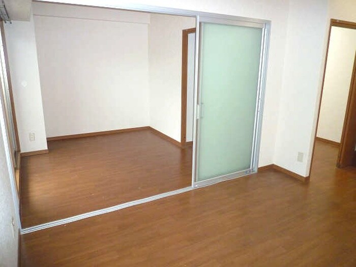 ウイングス砂津の物件内観写真