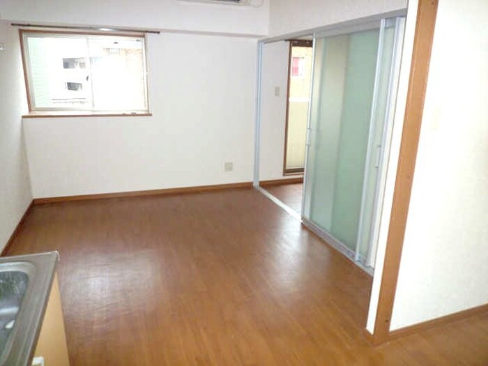 ウイングス砂津の物件内観写真