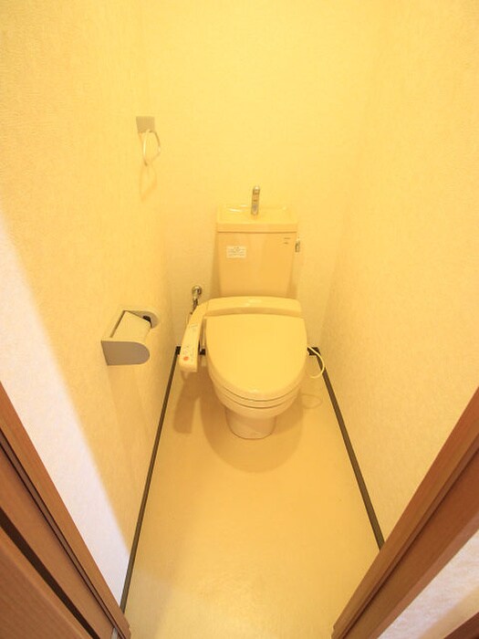 ウイングス砂津の物件内観写真