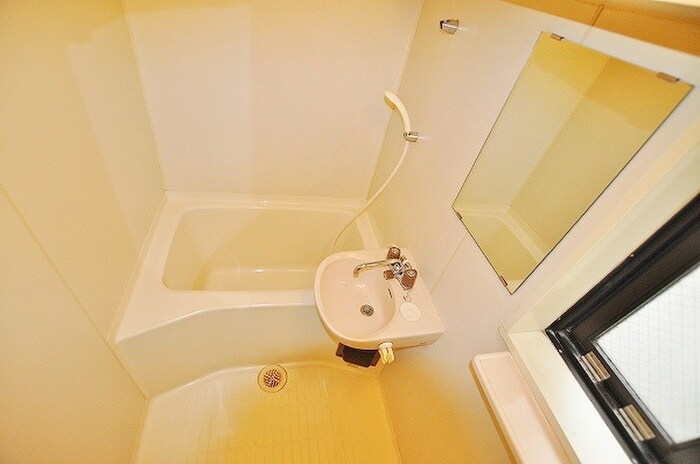 プリモレガーロ香春口の物件内観写真