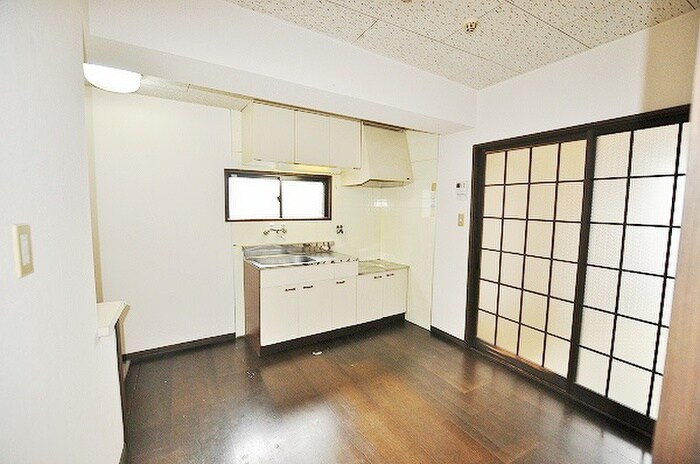 プリモレガーロ香春口の物件内観写真