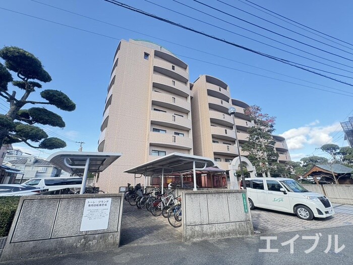 トーレグランデの物件外観写真