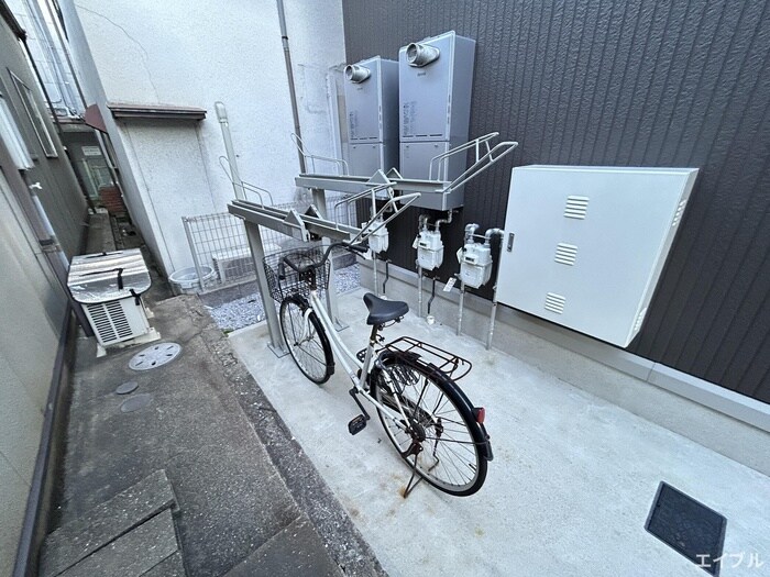 オーヴの物件外観写真