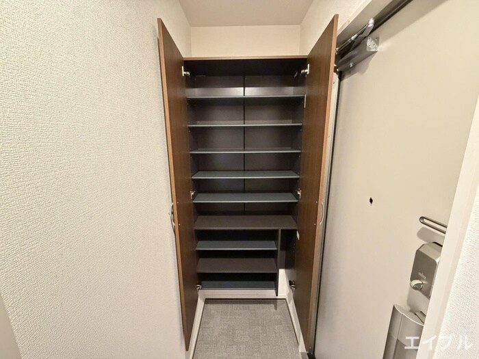 オーヴの物件内観写真