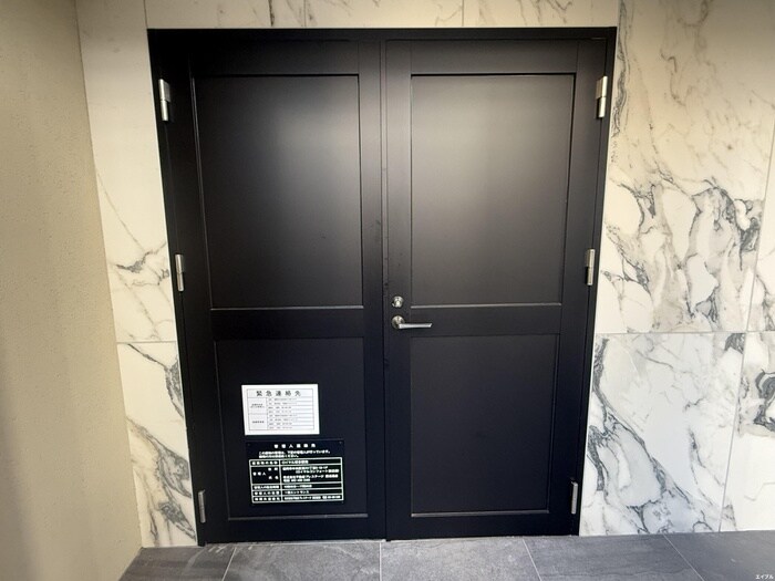 ロイヤル博多駅南の物件外観写真