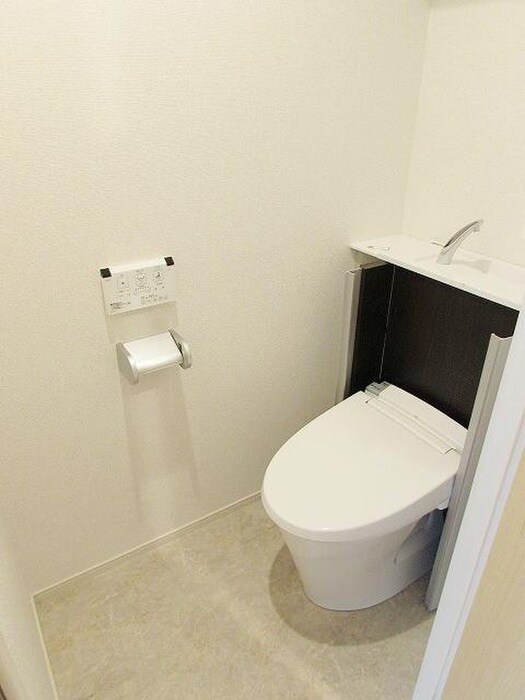 ＥＬＥＶＩＴＡ弥永の物件内観写真