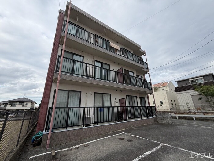 テルヌーラ高木Ⅱの物件外観写真