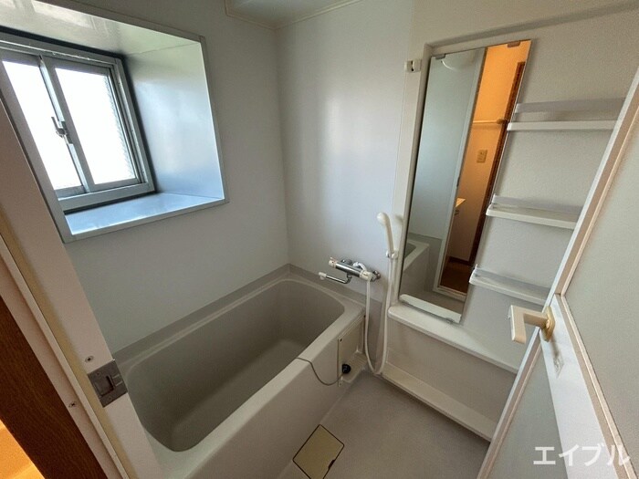 高宮台ハイツの物件内観写真