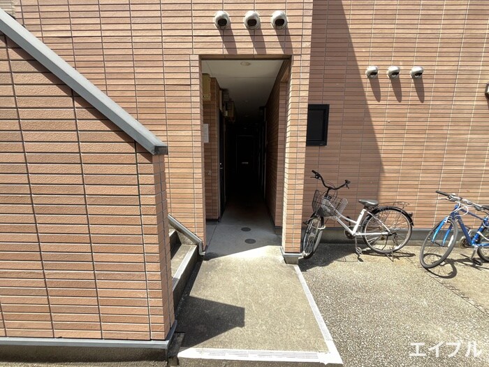 ブレッザの物件外観写真