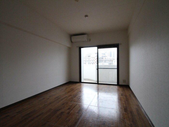 ディ・クウェルⅥの物件内観写真