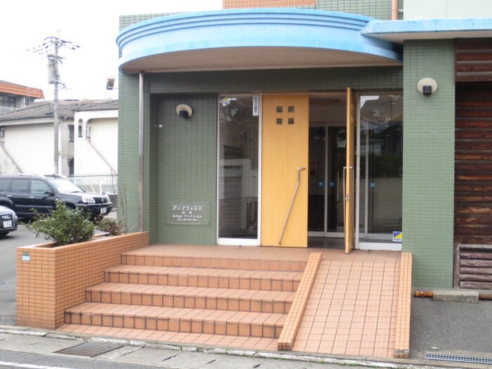 ディ・クウェルⅥの物件外観写真