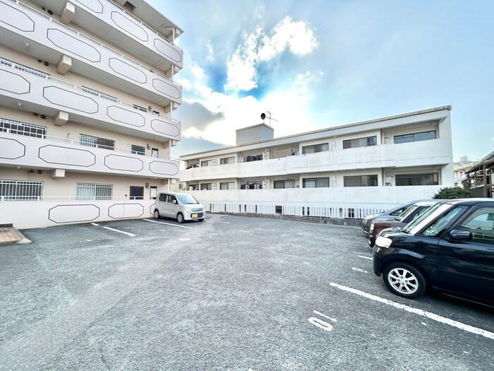 長尾グリーンハイツの物件外観写真