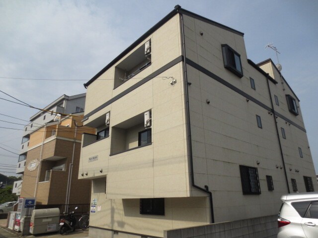 セレス周船寺の物件外観写真