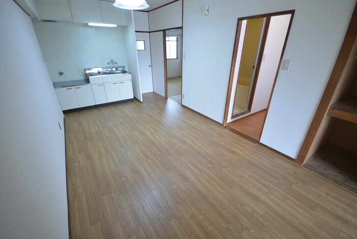 ブルースカイハイツⅠの物件内観写真