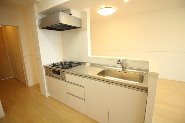 プレミアムガーデンⅠの物件内観写真