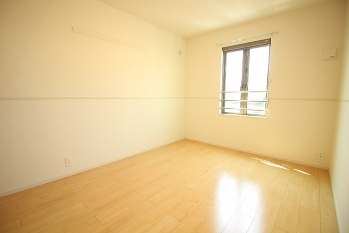 プレミアムガーデンⅠの物件内観写真