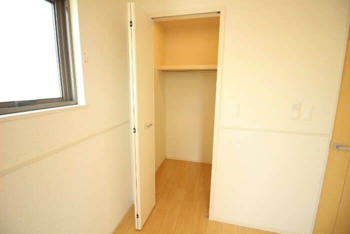 プレミアムガーデンⅠの物件内観写真