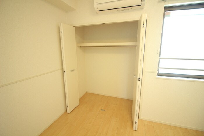 プレミアムガーデンⅠの物件内観写真