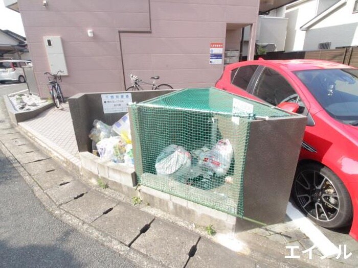 カレッジビラⅡの物件外観写真