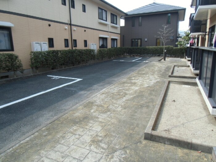 ラフィネ香嵐　Ｄ棟の物件外観写真