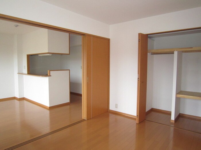 自由ヶ丘ヒルズ・桜の物件内観写真