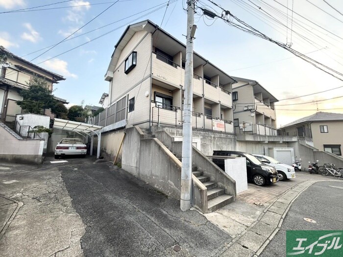 風雅１号館の物件外観写真