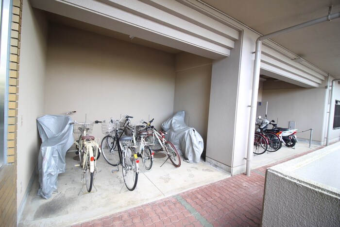 サンハイツ小郡の物件外観写真