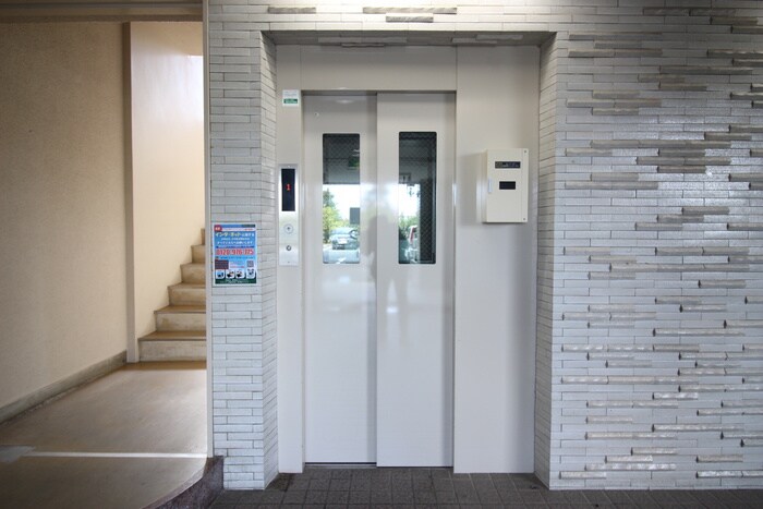 サンハイツ小郡の物件外観写真