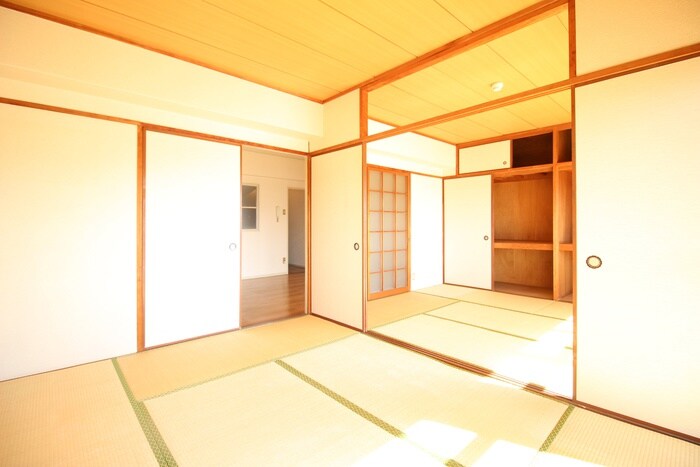 サンハイツ小郡の物件内観写真