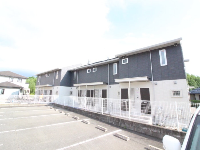 オリカン舞の里　A棟の物件外観写真