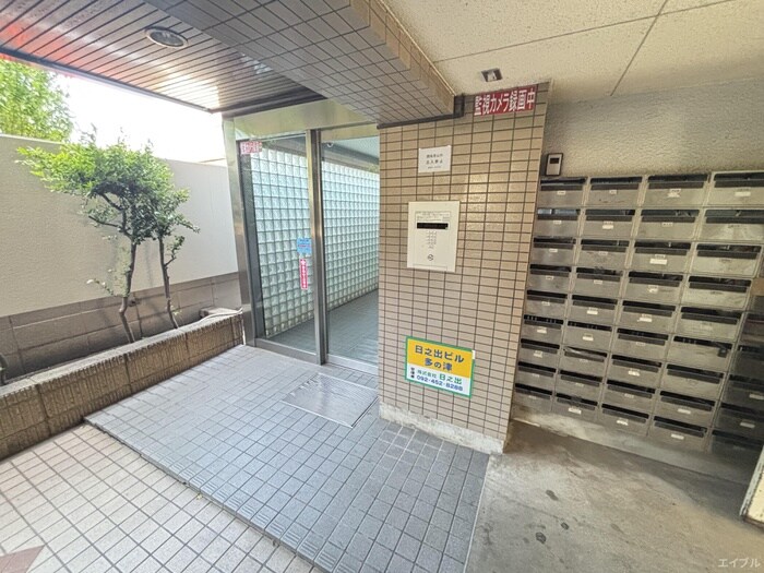 日之出ビル多の津の物件外観写真