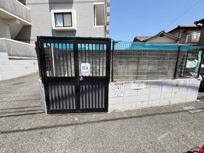 日之出ビル多の津の物件外観写真