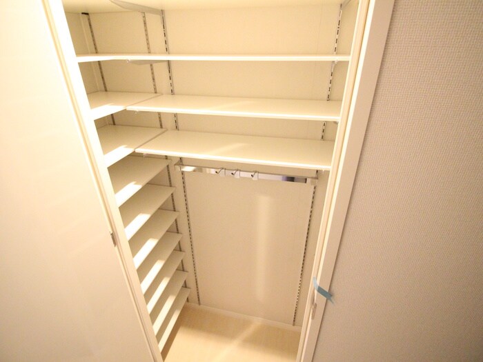 シャトレ平尾浄水町の物件内観写真