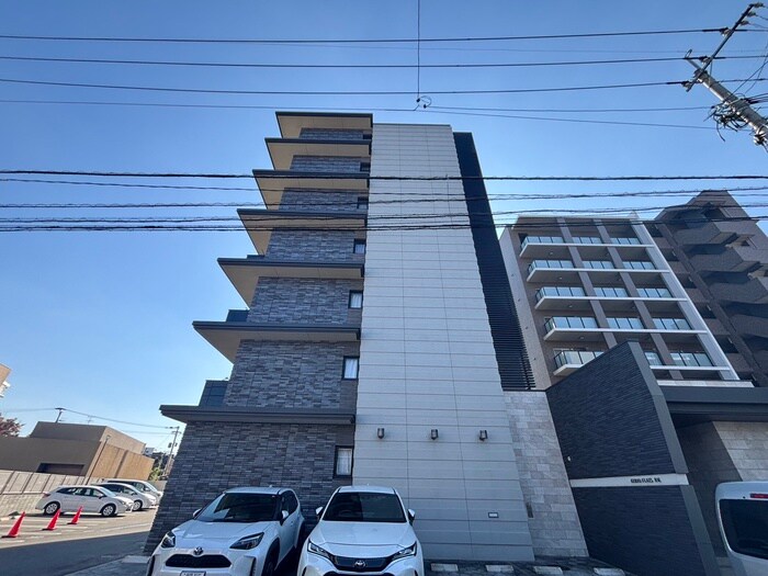 ｱﾄﾘｵﾌﾗｯﾂ井尻の物件外観写真