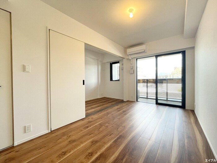 ｱﾄﾘｵﾌﾗｯﾂ井尻の物件内観写真