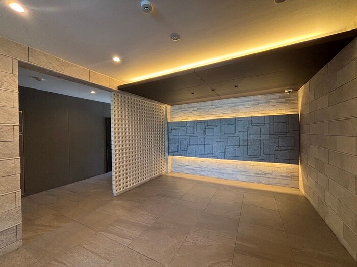 ｱﾄﾘｵﾌﾗｯﾂ井尻の物件外観写真