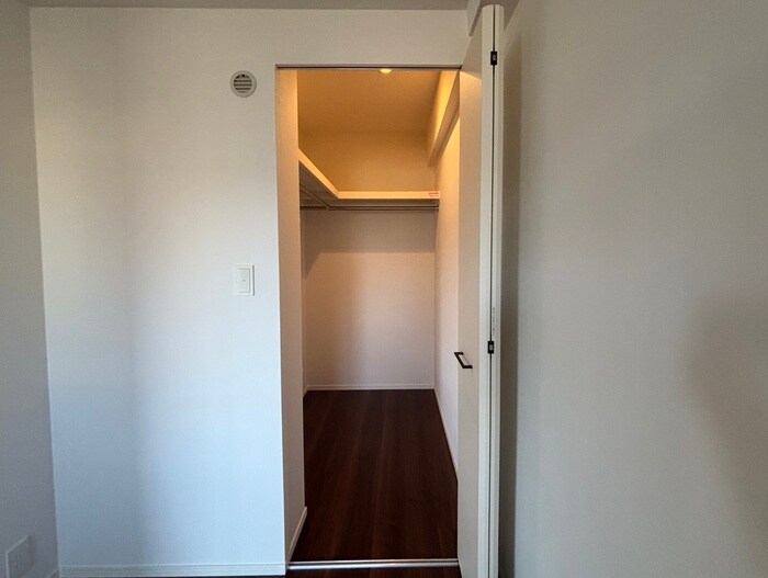 ｱﾄﾘｵﾌﾗｯﾂ井尻の物件内観写真