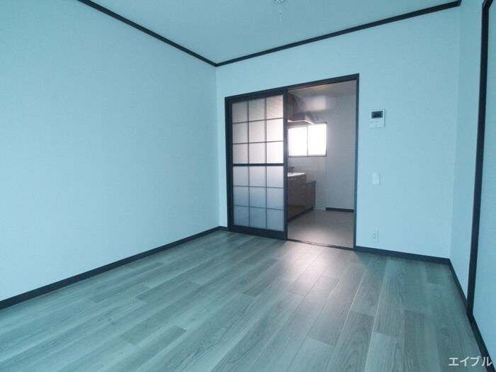 ルミエール春日の物件内観写真