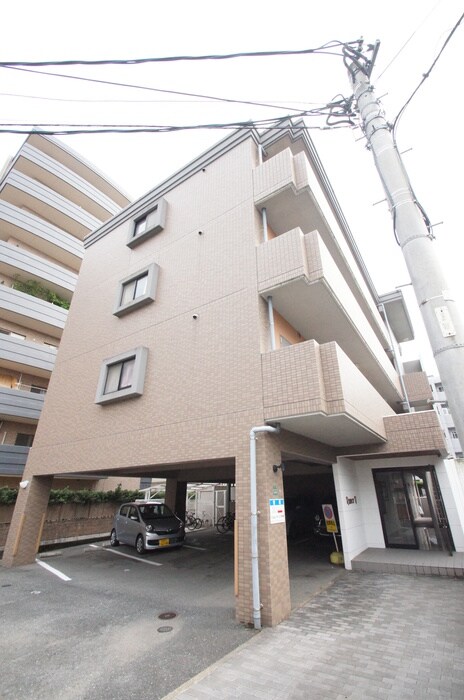 ルモールＴＪの物件外観写真