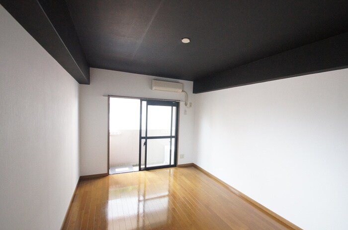 ルモールＴＪの物件内観写真