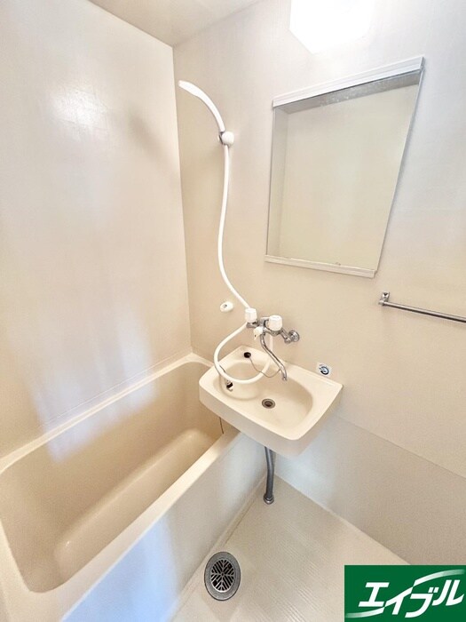 ランドスペース福工大前駅の物件内観写真