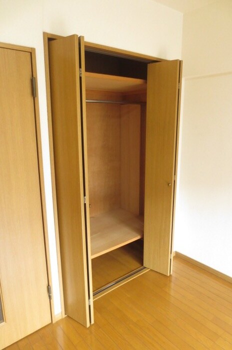 ウエストプラ－ジュの物件内観写真