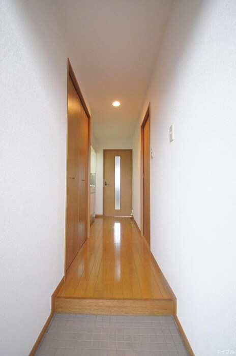 ウエストプラ－ジュの物件内観写真