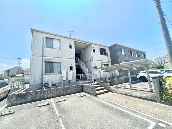 クラヴィエひびきのAの物件外観写真