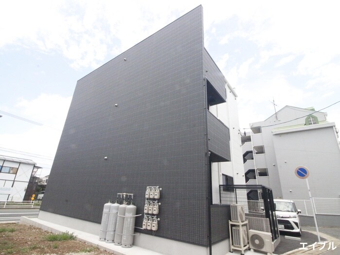 SWEET　ALYSSUM　MUGINIOⅡの物件外観写真