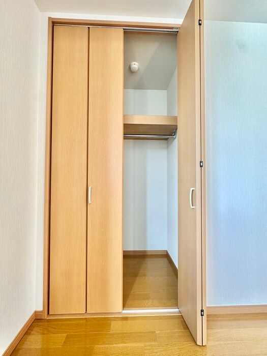 グランドハイツ垣生の物件内観写真